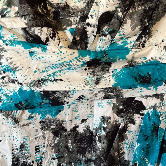 Suzi Chin for Maggy Boutique Blue Floral Pleated Sleeveless Sheath Dress 4P - Picture 4 of 15